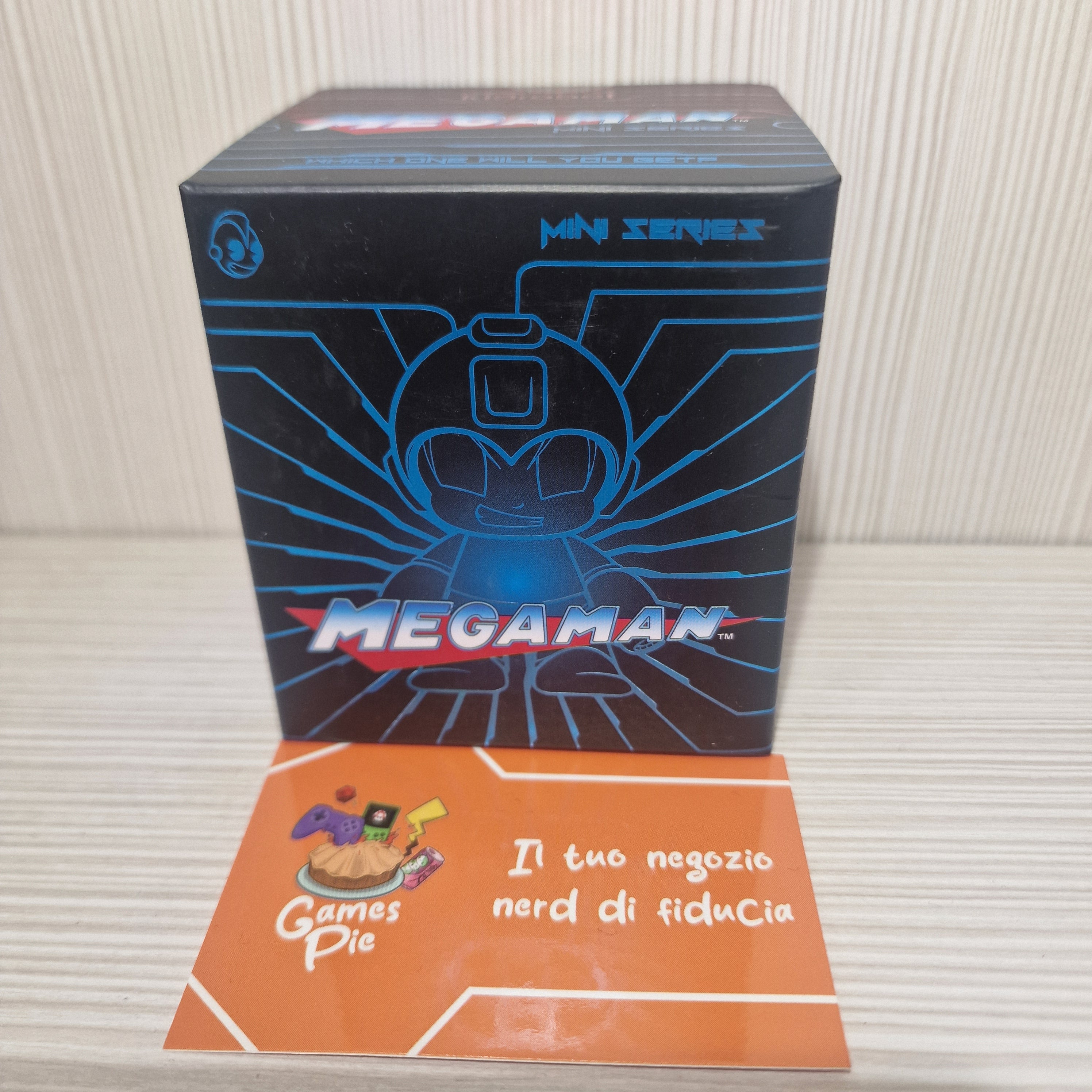 Figure Kidrobot Mega Man Mini Series Metallic Red 3" Vinile Capcom 2016