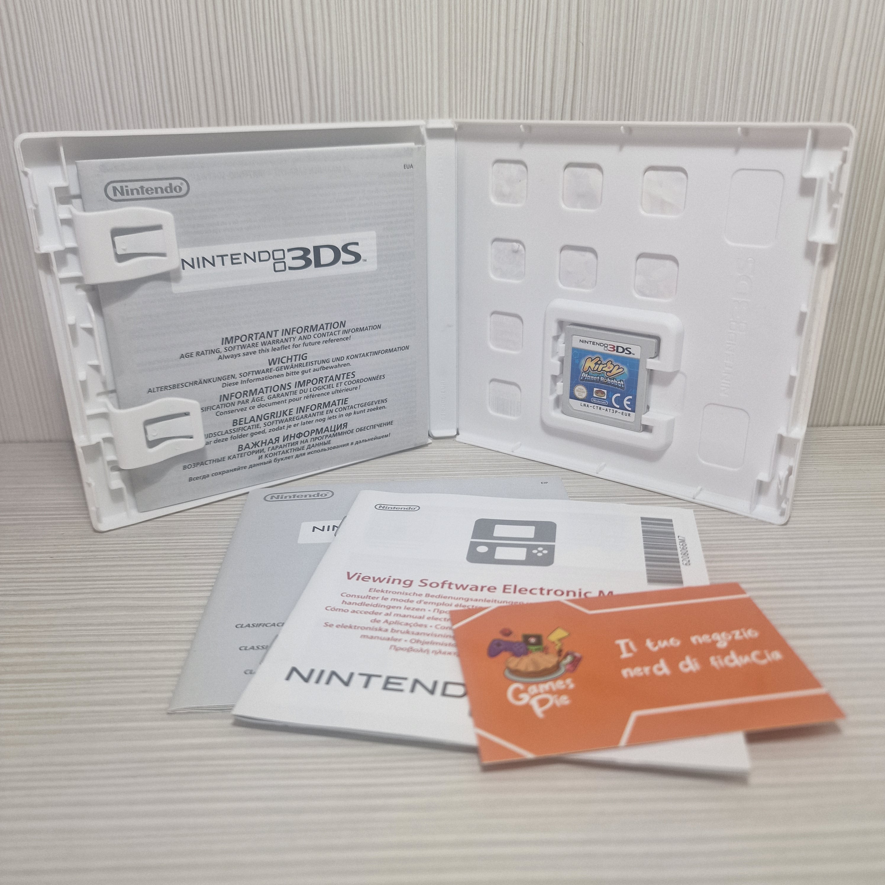 Kirby Planet Robobot Nintendo 3DS
