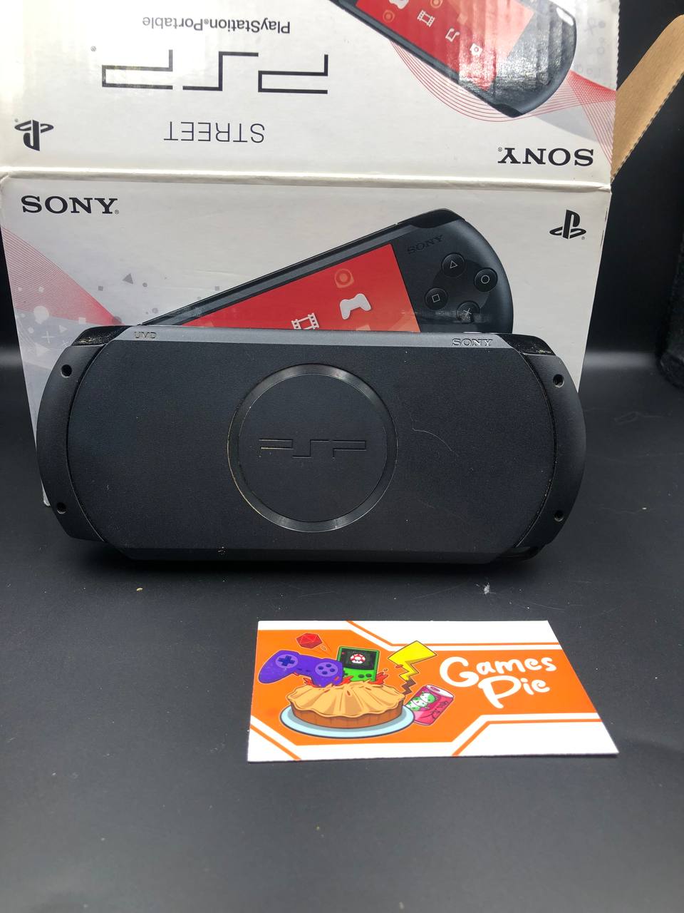 Sony PSP Street E1004, Boxata Charcoal Black con Memory Stick 1GB