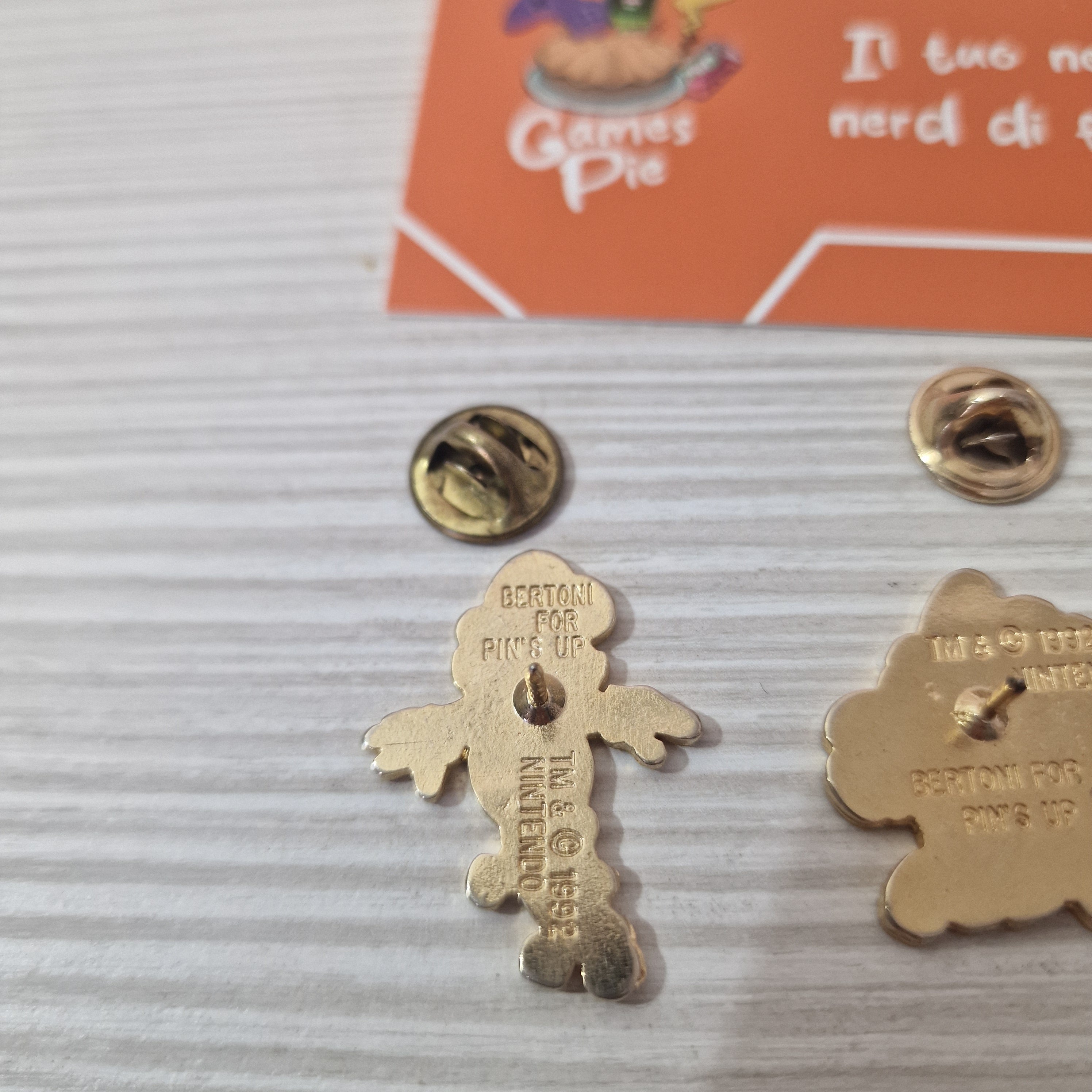 Spille originali da collezione Super Mario