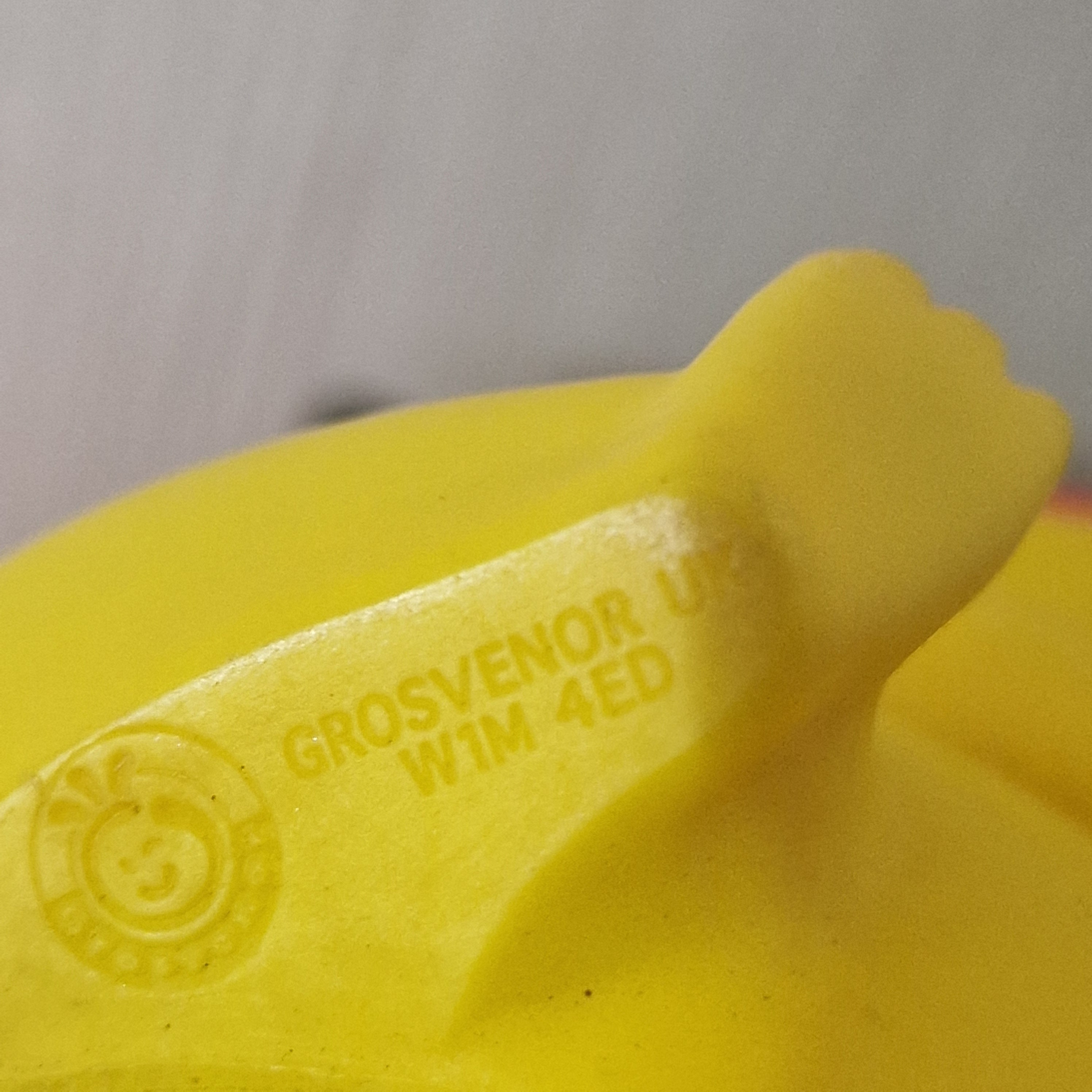 Pokémon Pikachu Perfume Grosvenor 50ml Colonia Fresca 2002 Nintendo Licensed UK