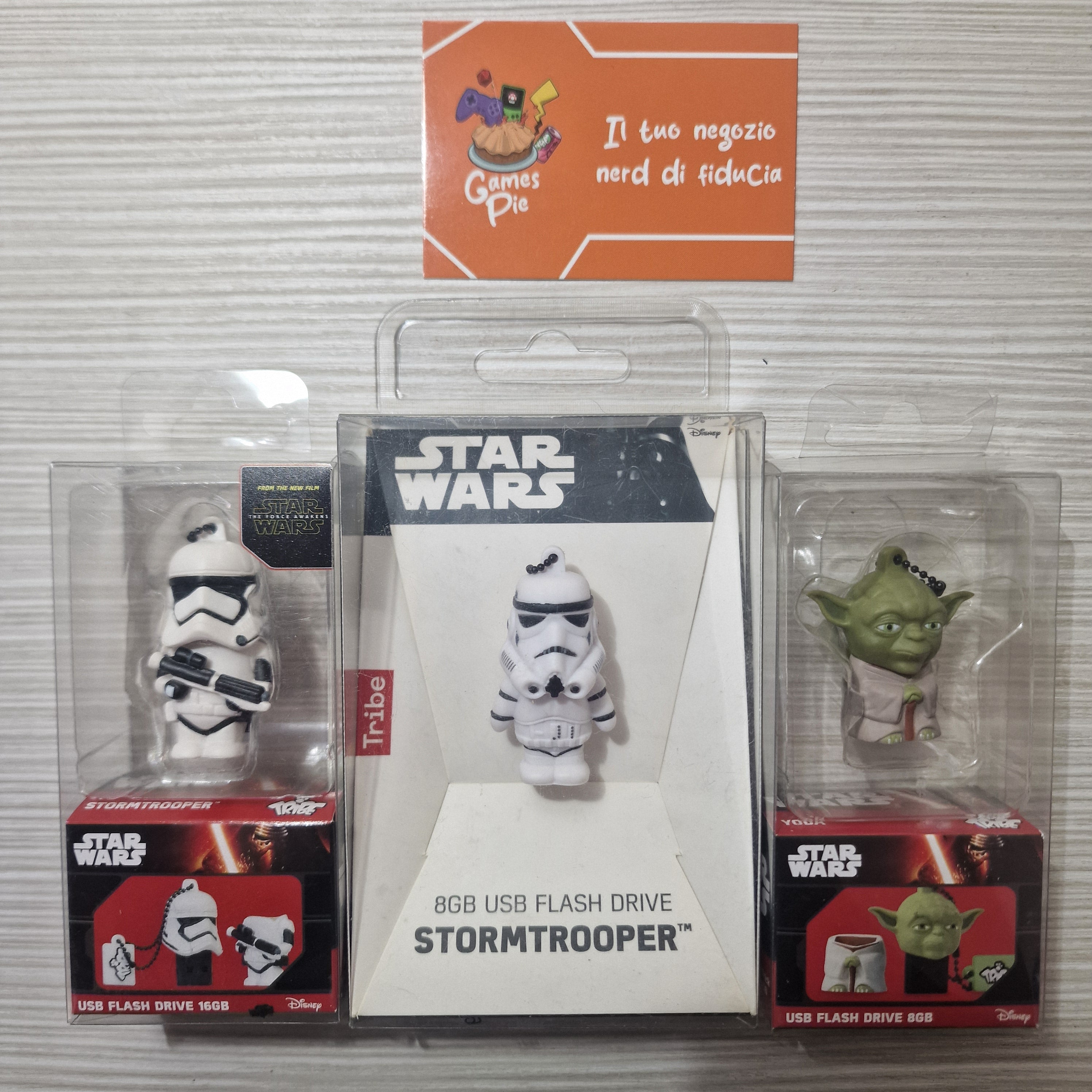 Star Wars Lotto 7 USB Drive Figure Yoda 8GB + 16GB Sigillati Disney Store
