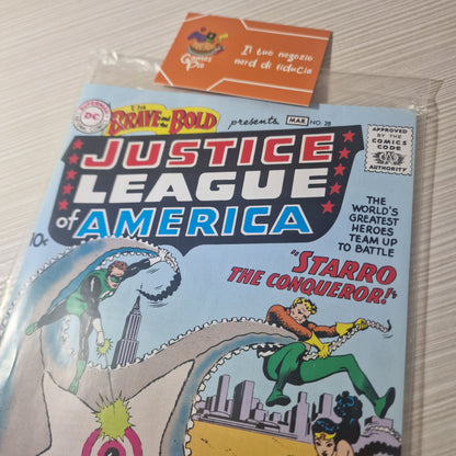 Fumetto The Brave and the Bold 28 Justice League Ristampa Loot Crate DC Comics