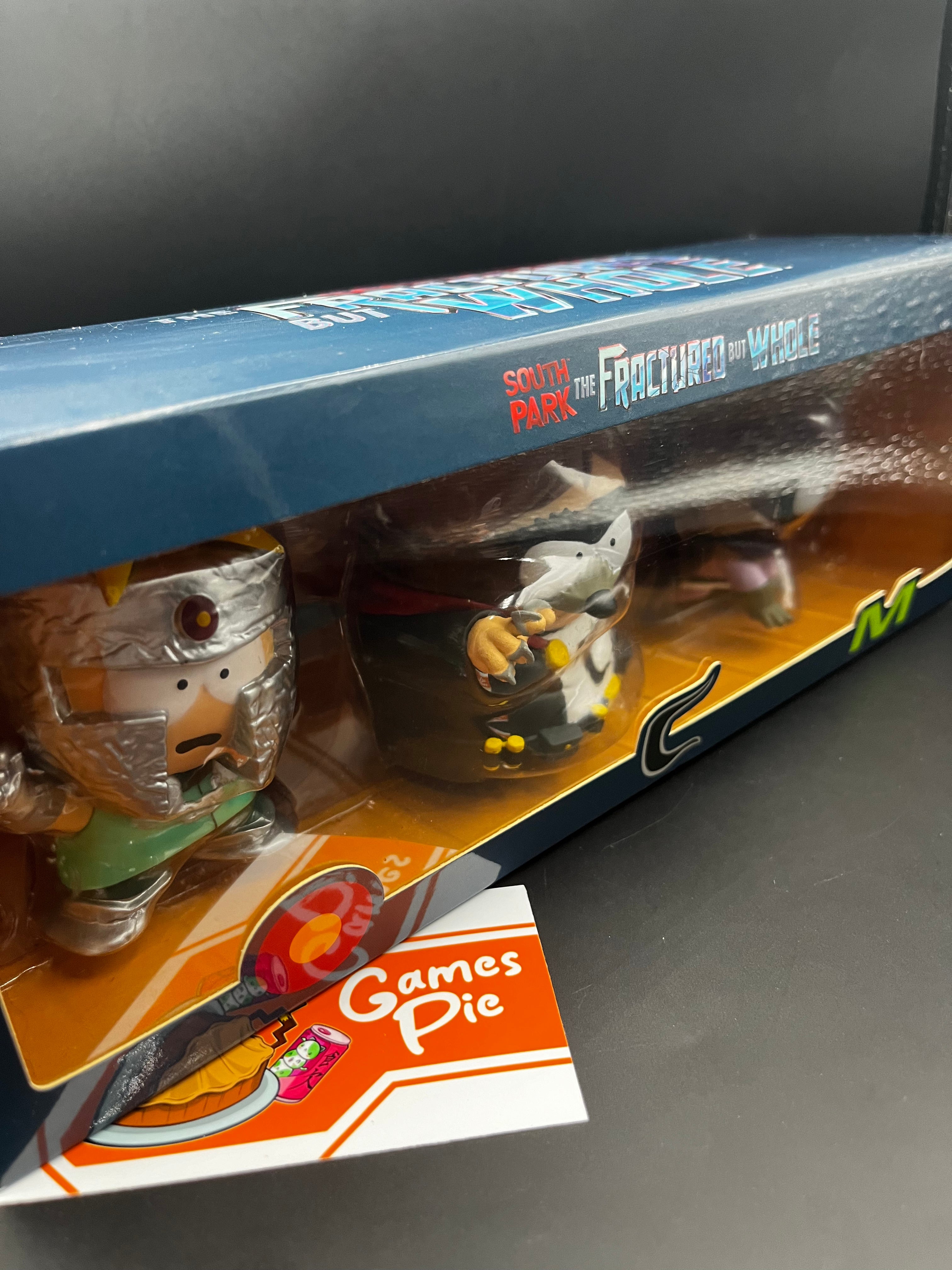 South Park Fractured But Whole Vinyl Figures Statues Boxed